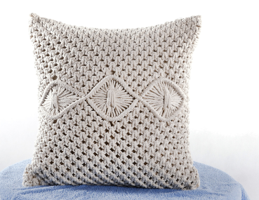 Woven Pillowcase with Tassel Design