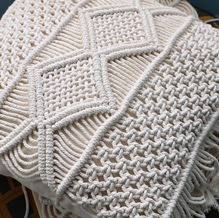 Woven Pillowcase with Tassel Design